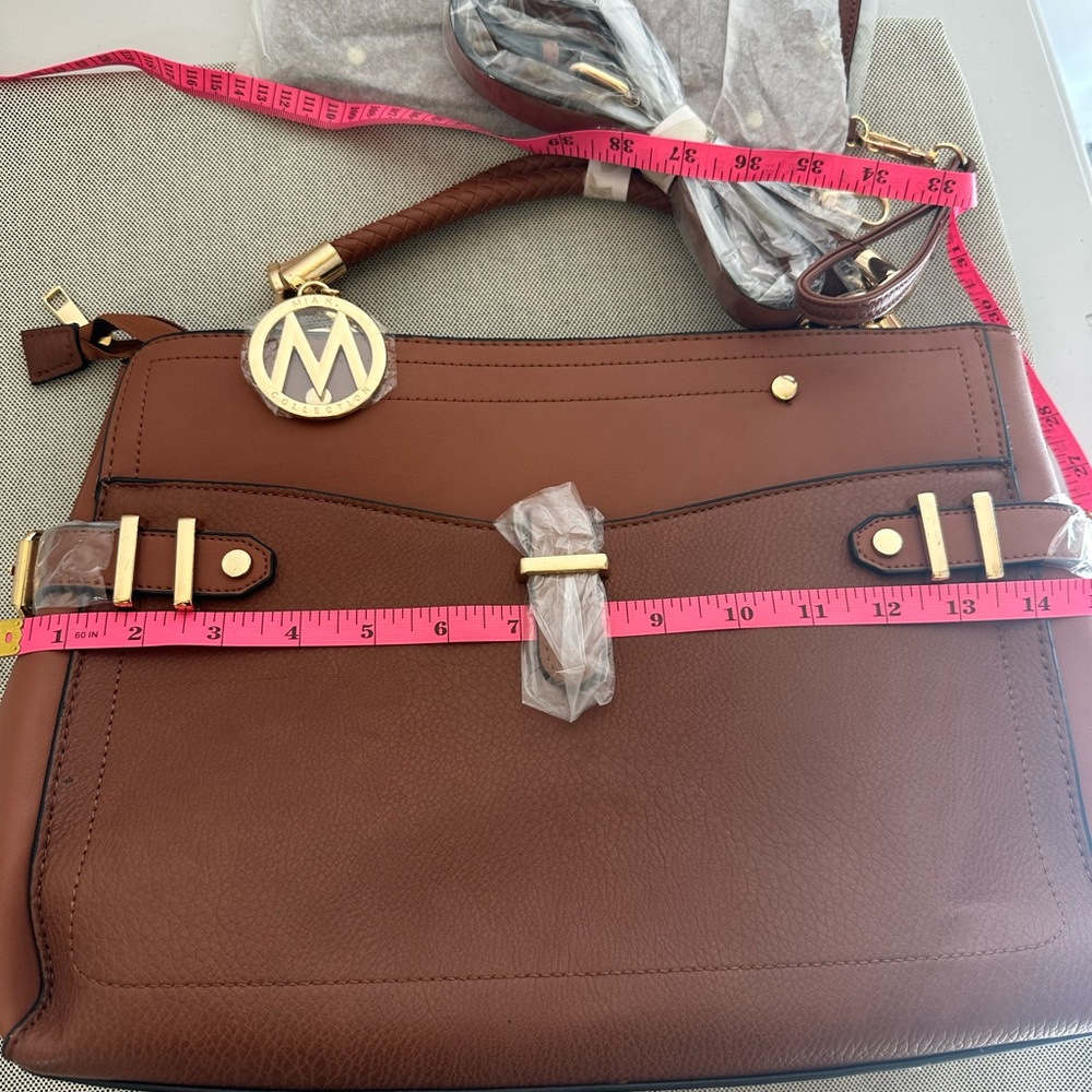 NWT MIA K. Collection Women's Leather Brown Handbag/Crossbody with Wristlet - Picture 15 of 15